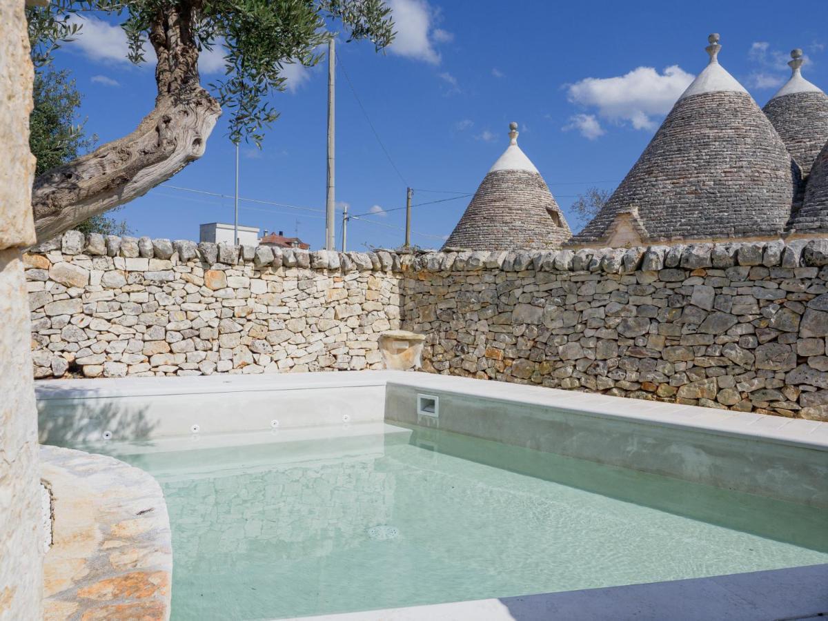 Rifugio Di Puglia - Trulli & Dimore アルベロベッロ エクステリア 写真