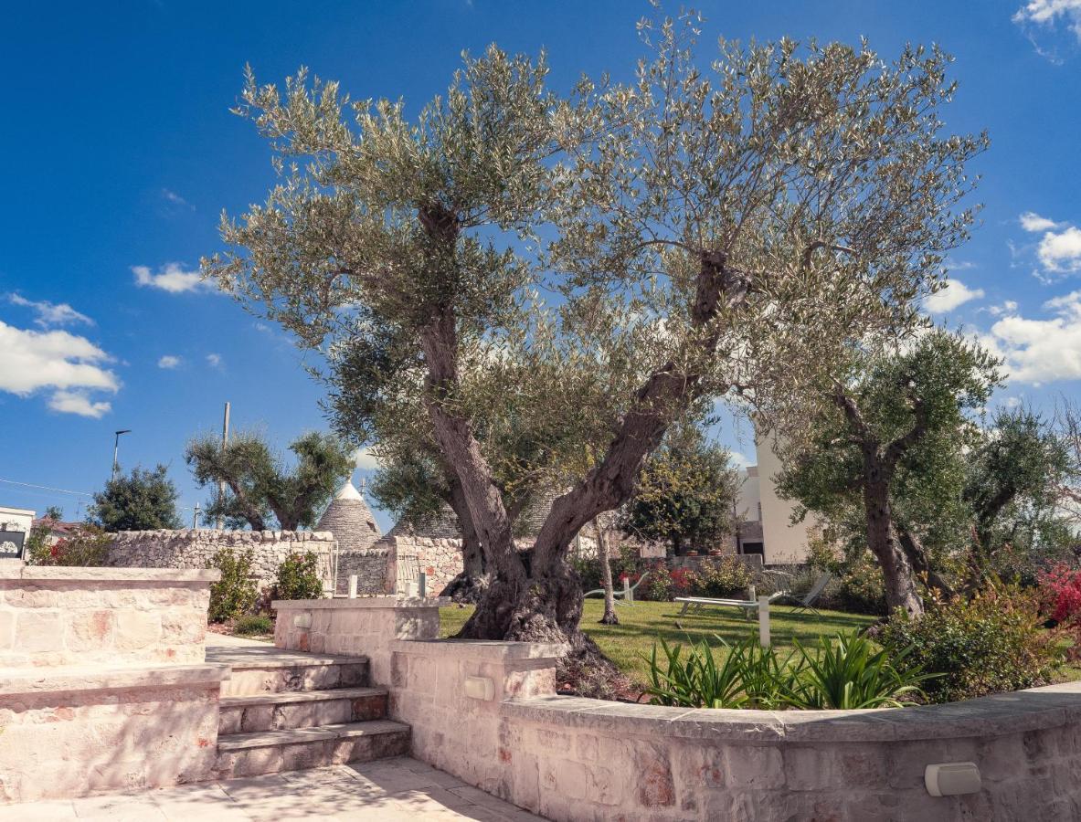 Rifugio Di Puglia - Trulli & Dimore アルベロベッロ エクステリア 写真