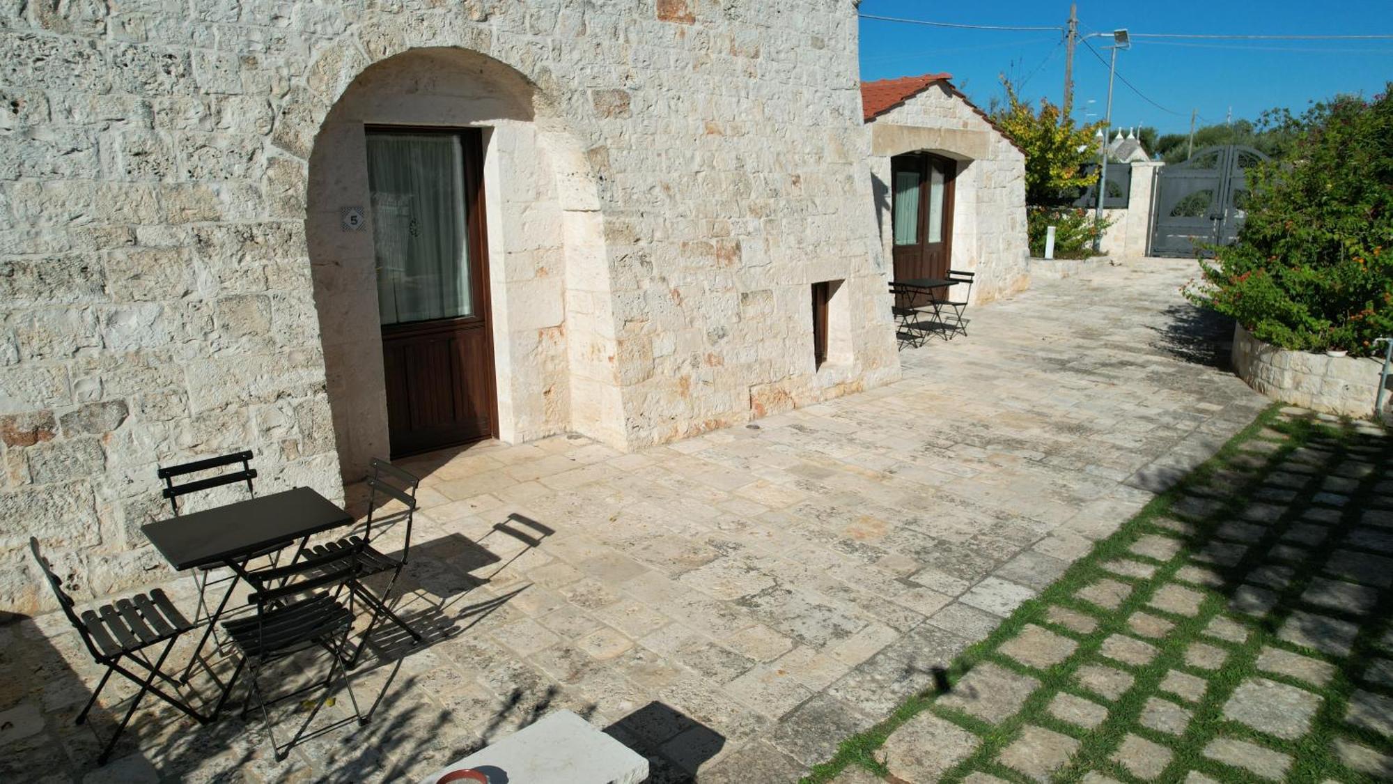 Rifugio Di Puglia - Trulli & Dimore アルベロベッロ エクステリア 写真